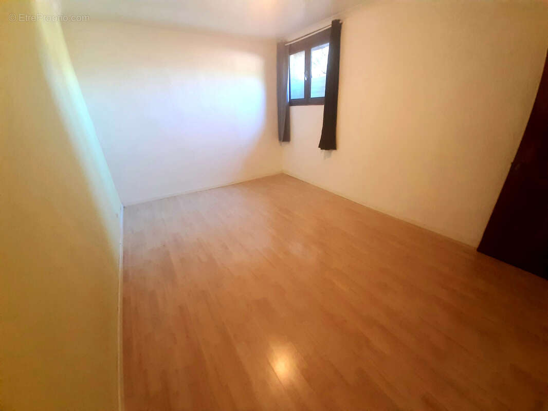 Appartement à SAINT-PRIVAT
