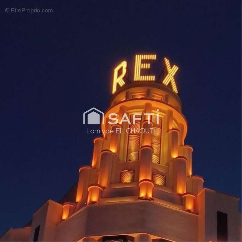 Photo 2 - Commerce à PARIS-9E