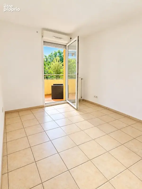 Appartement 2 pièces 45 m² à vendre à Marseille-13e (13013) - photo 4