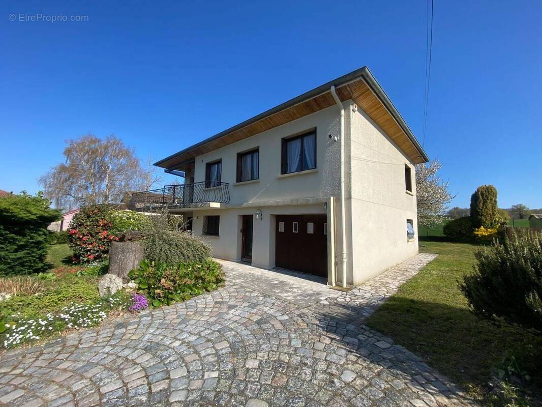 Maison à GENAS