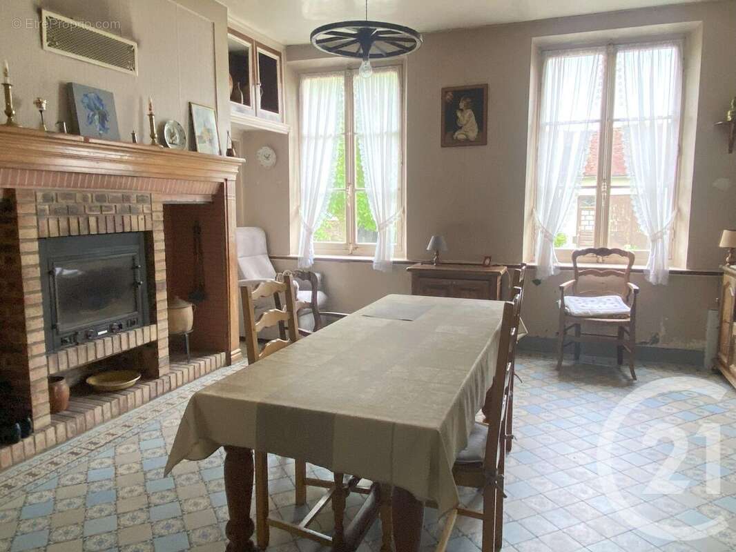 Photo 5 - Maison à SAINT-SULPICE