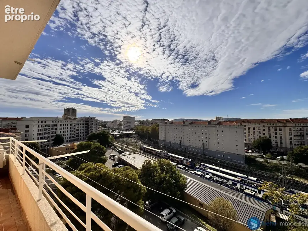  toulon claret superbe t3 vue faron avec 2 balcons - photo 8