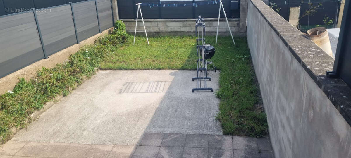 Maison à AUDINCOURT