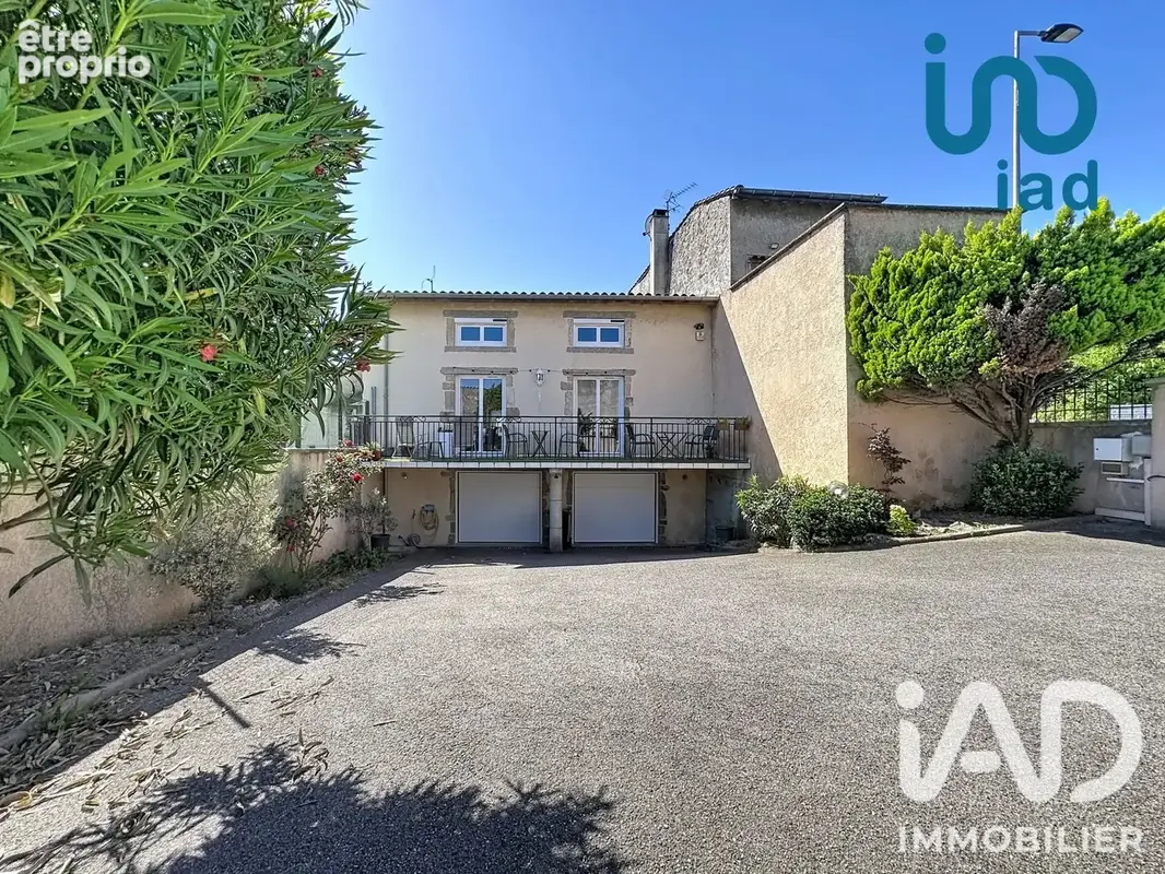 Photo 1 - Maison à SAINT-PIERRE-DE-BOEUF