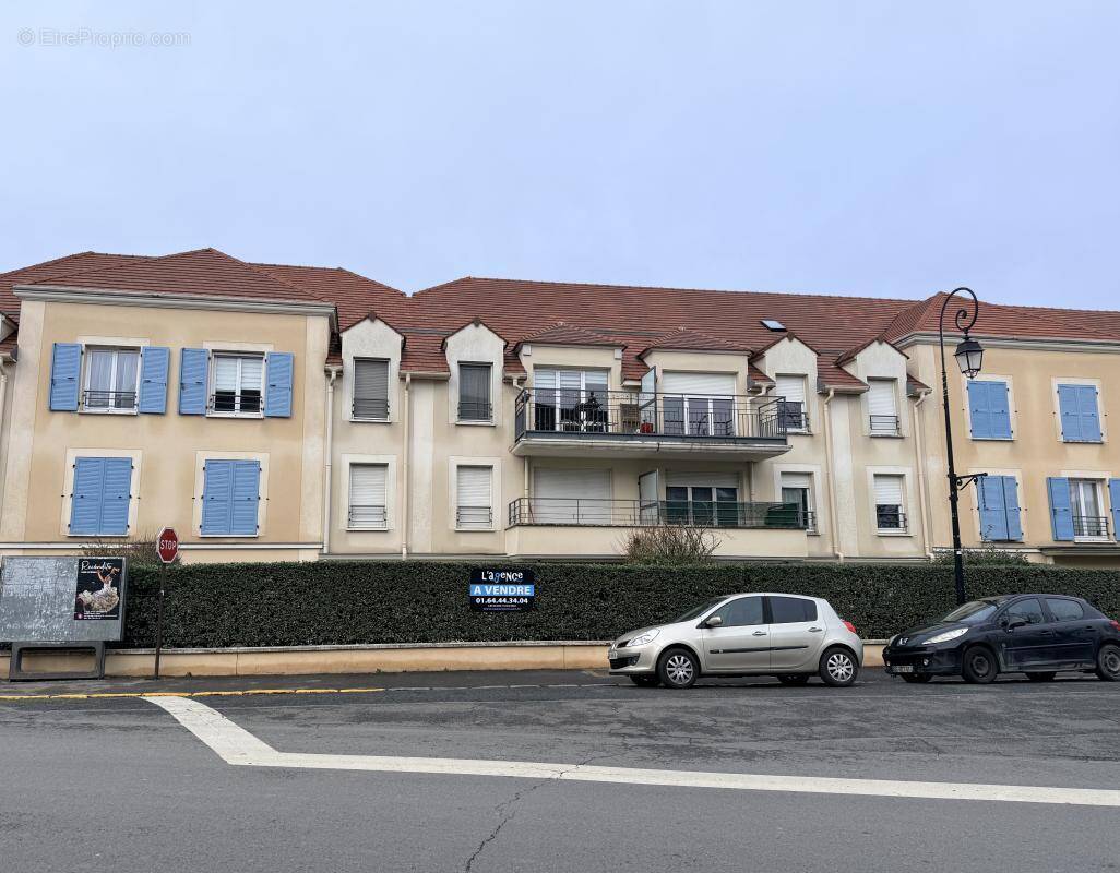 Appartement à CLAYE-SOUILLY