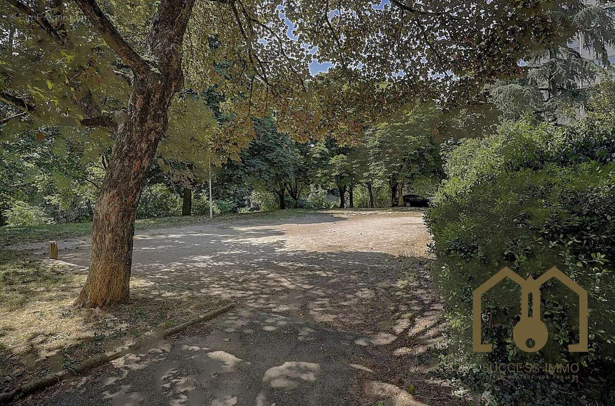 Appartement à LYON-9E