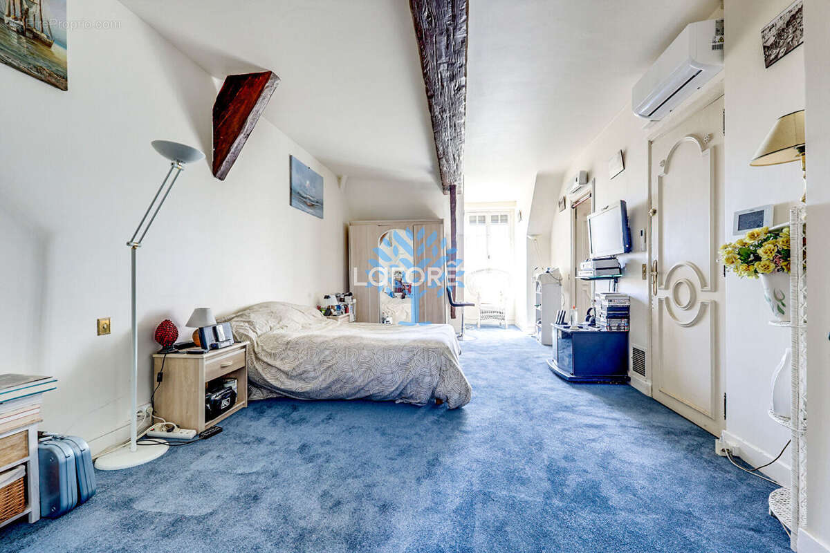 Maison à FONTENAY-SOUS-BOIS