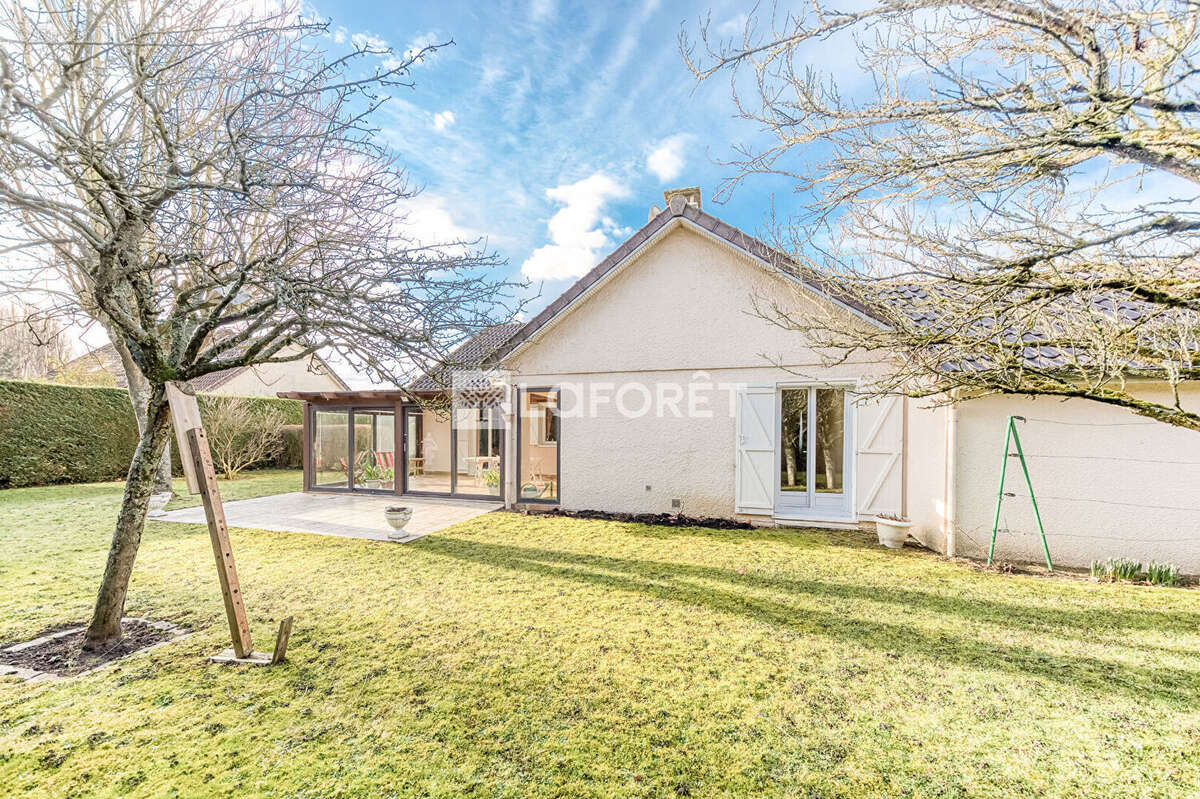 Maison à PONTAULT-COMBAULT