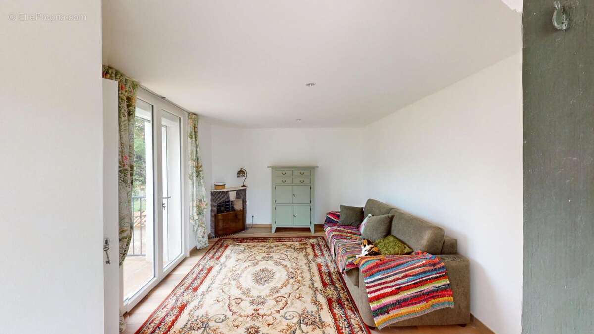 Maison à COULOMMIERS