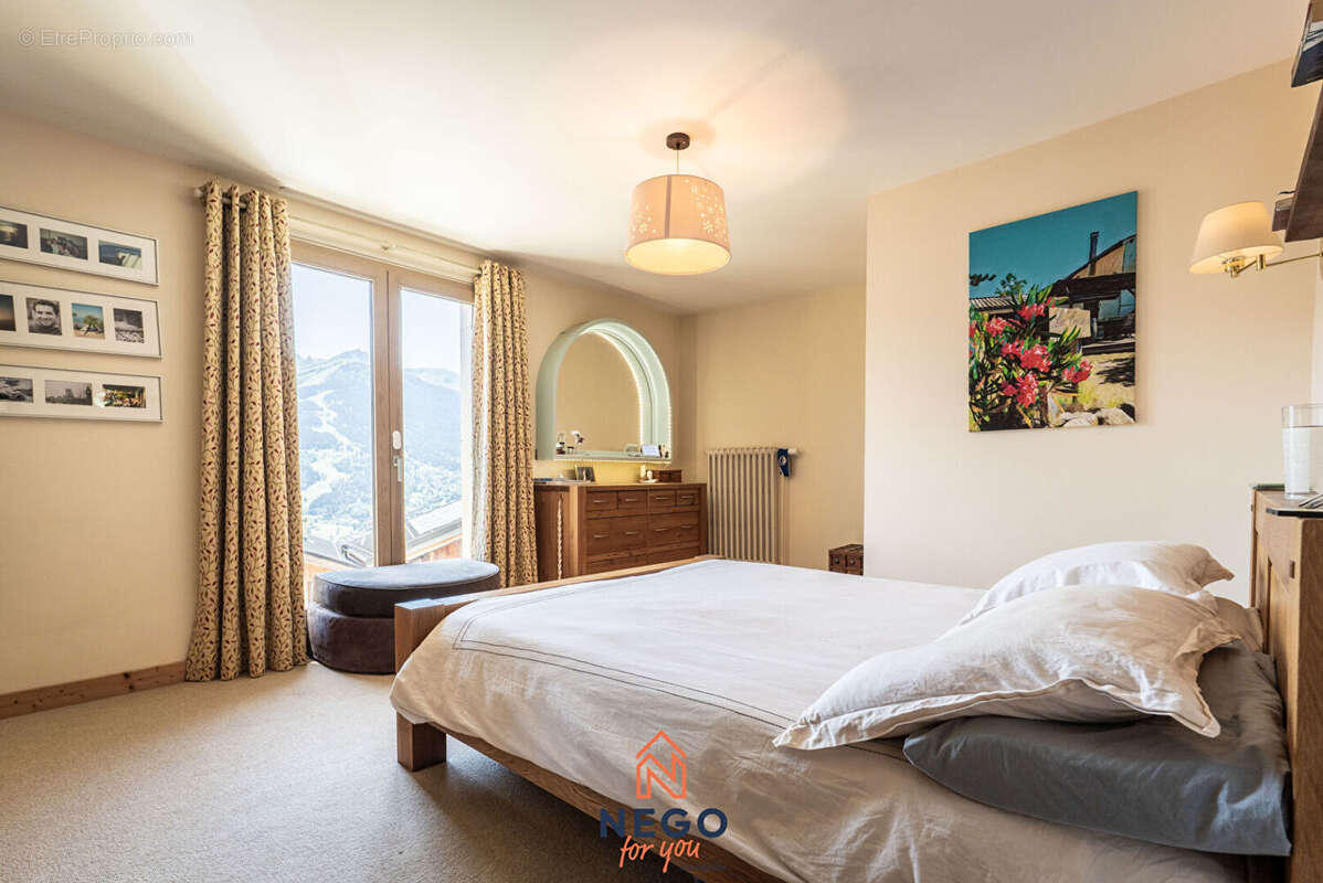 À Vendre - Maison de village 7 pièces - 130 m²  - Tincave - photo 7
