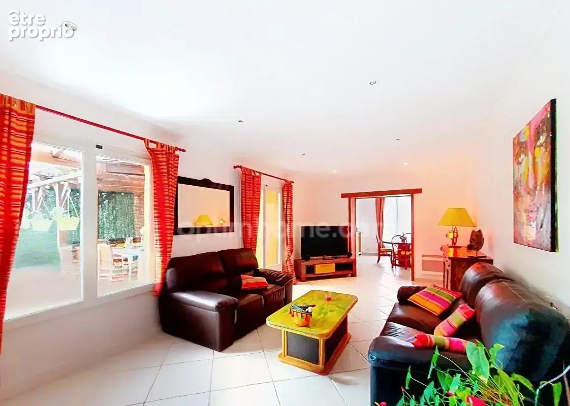 Maison 5 pieces 386 500 euros - photo 3