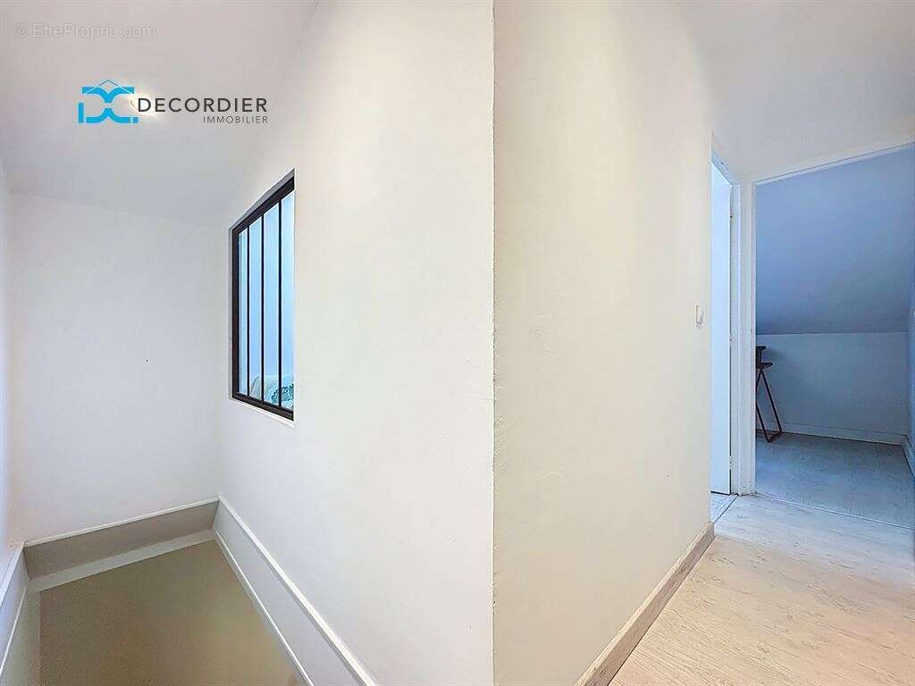 Appartement à EVIAN-LES-BAINS
