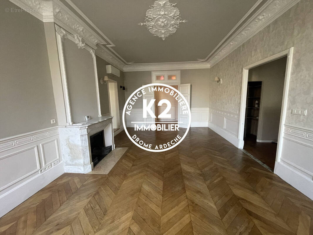 Appartement à MONTELIMAR