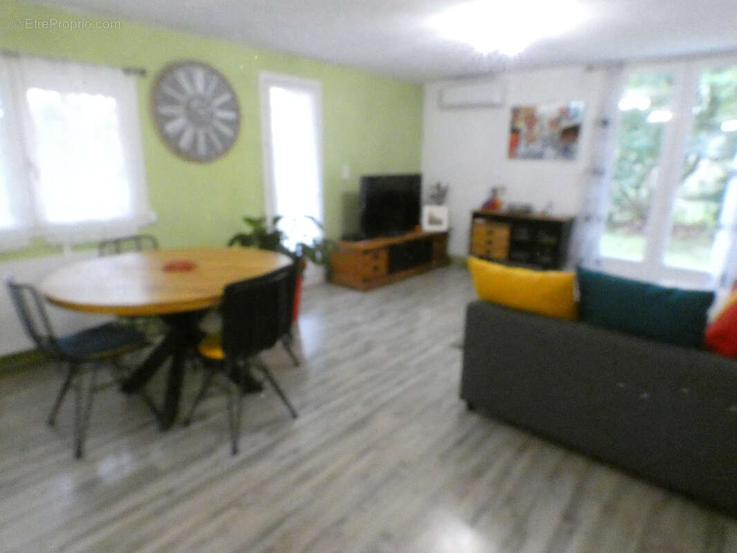 Maison à SAINT-PRIVAT-DES-VIEUX