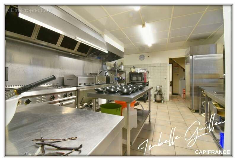 Maison à NERIS-LES-BAINS