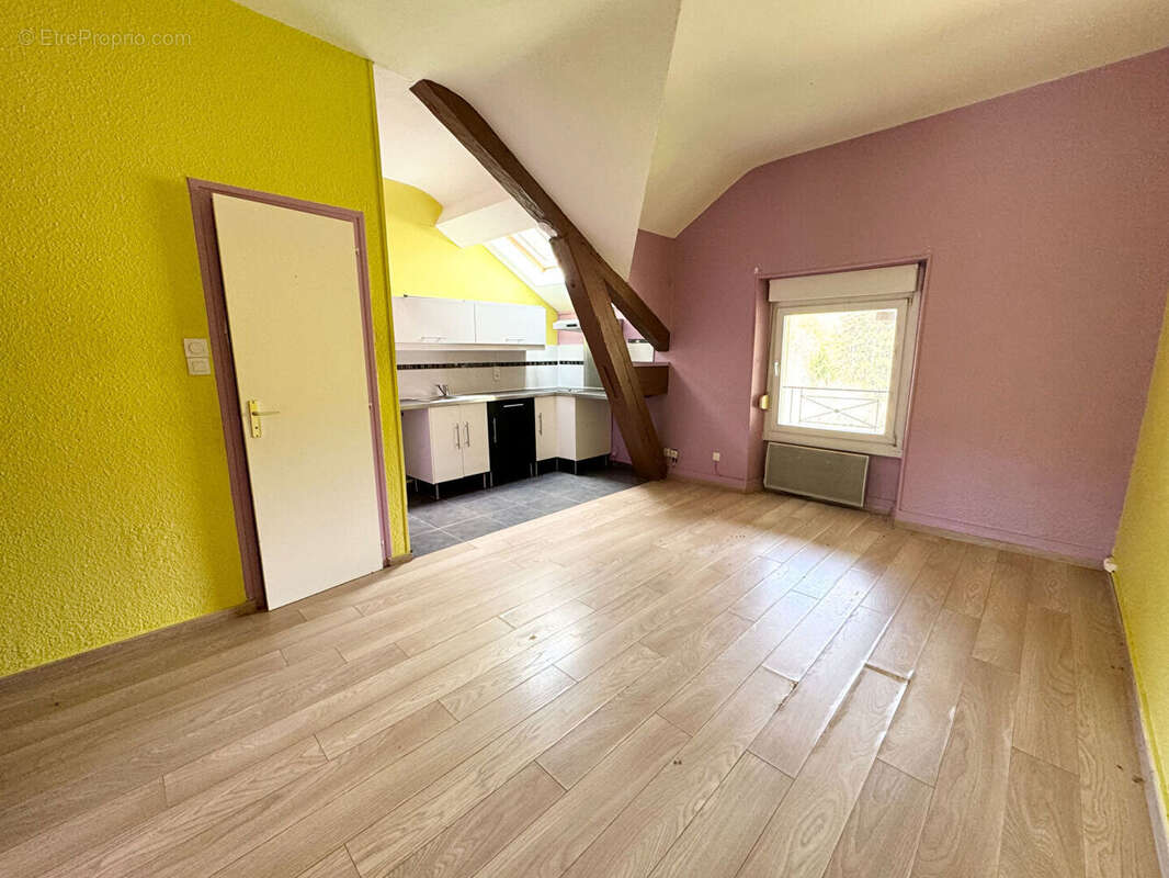 Appartement à VAULNAVEYS-LE-HAUT