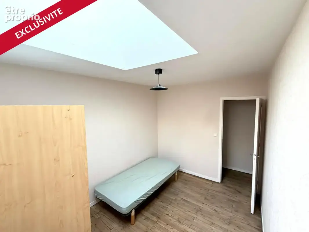Appartement 6 pièces 133 m² à vendre à Le Vigeant (86150) - photo 6