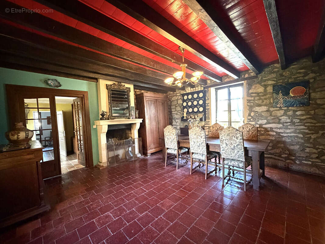 Maison Montvicq 6 pièce(s) 209.38 m2 - photo 5