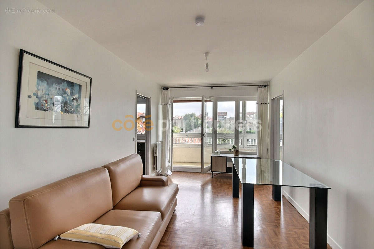 Appartement à CHATILLON