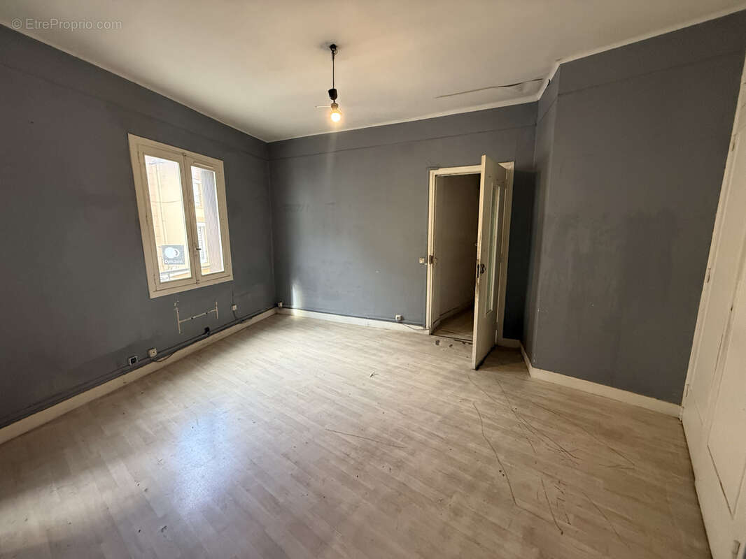 Peage de roussillon - immeuble - 140m2 - photo 8