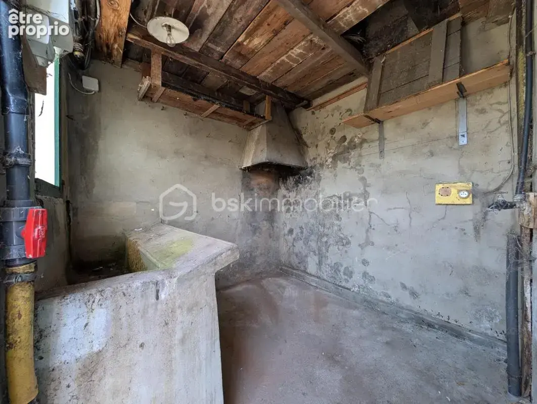 Maison atypique – jardin – garages & nombreuses dépendances - photo 22