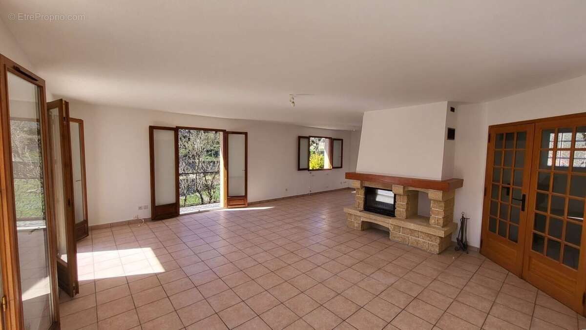 Maison à CLERMONT-FERRAND