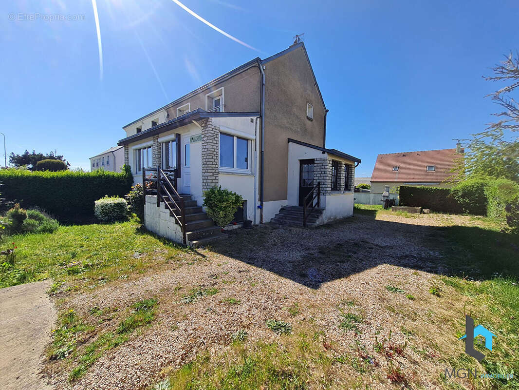 Maison Illiers Combray 4 pièce(s) - photo 2