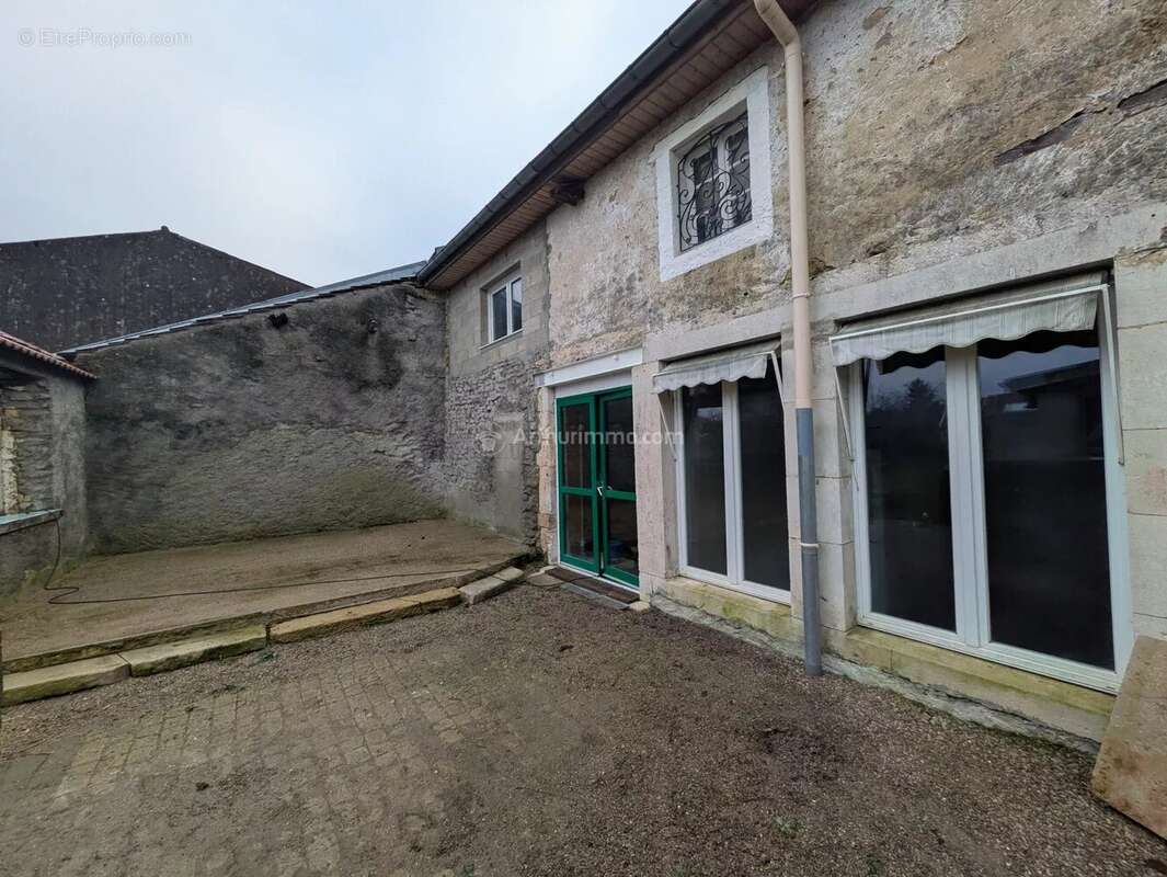 Maison à CHATENOIS