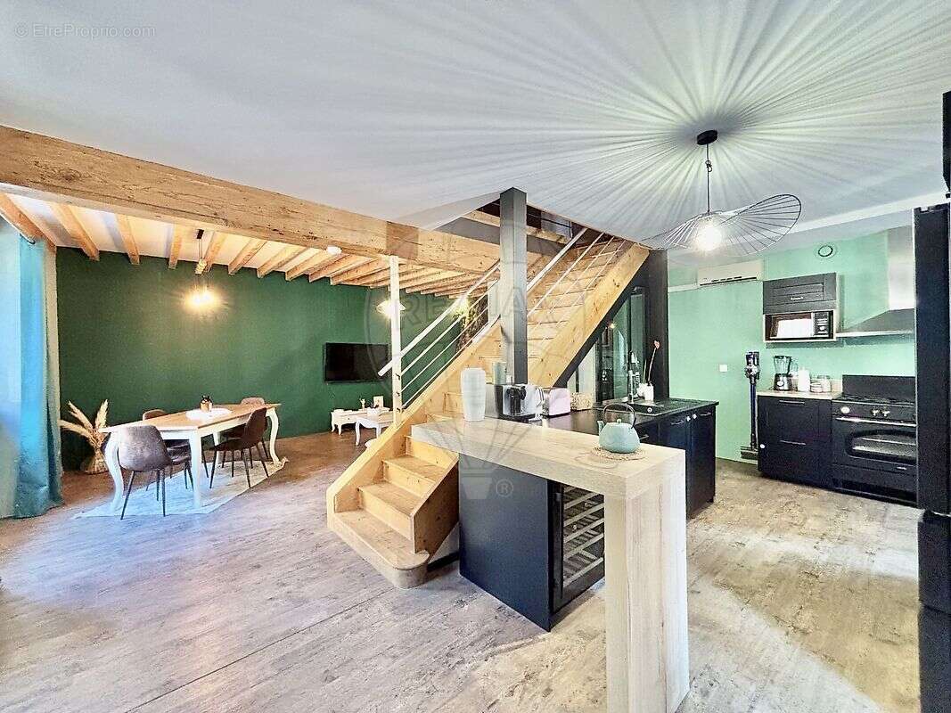 Maison à LE PERREON