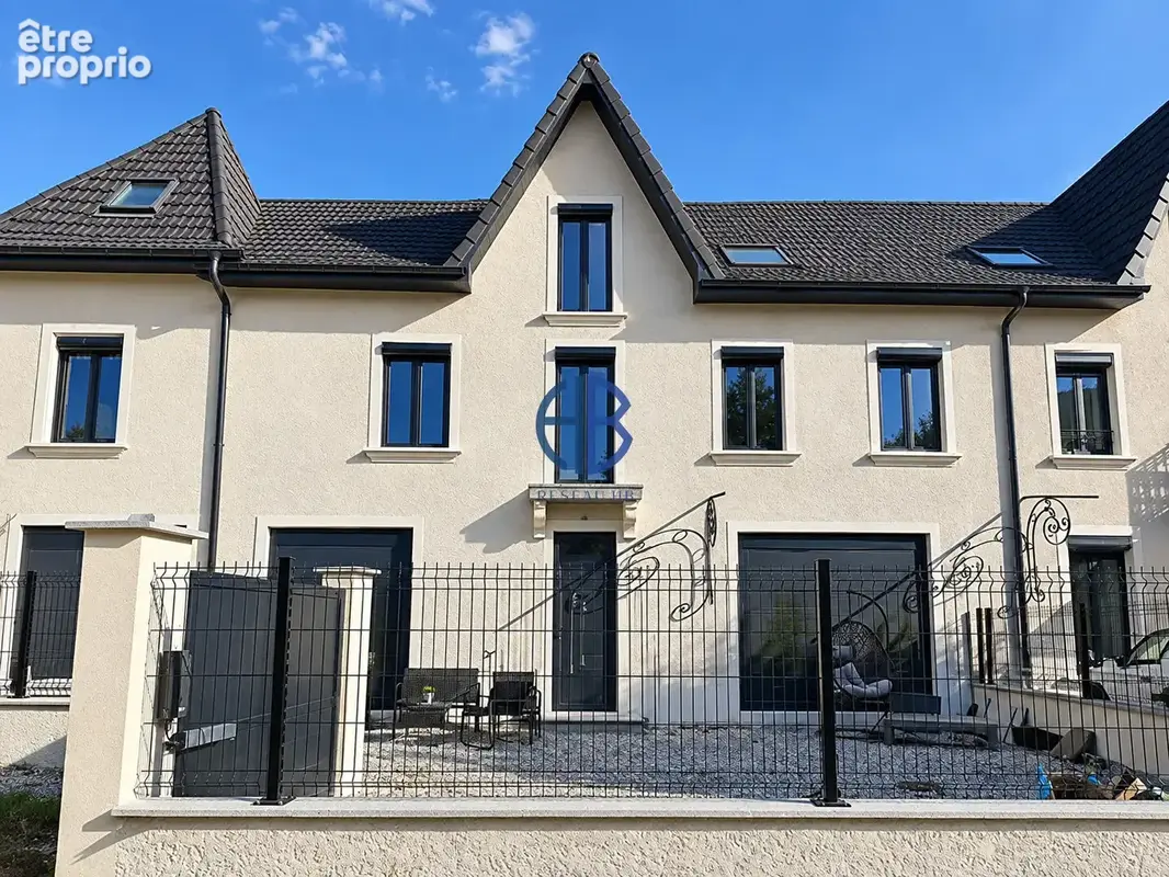 Plateau en duplex à aménager, Nombreuses possibilités,  Jardin privatif - photo 10