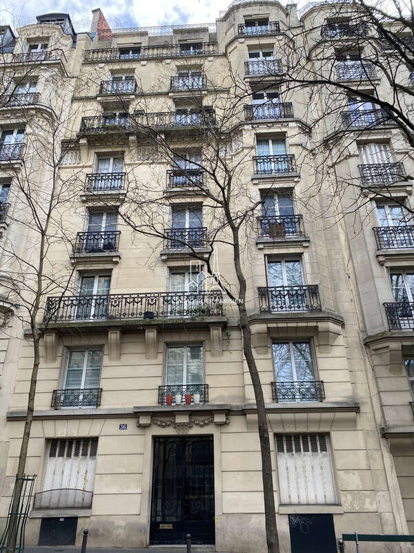 Appartement 31 m² à Paris-18e  - photo 3