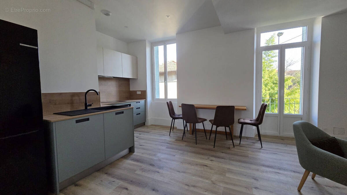 Appartement à ROMANS-SUR-ISERE