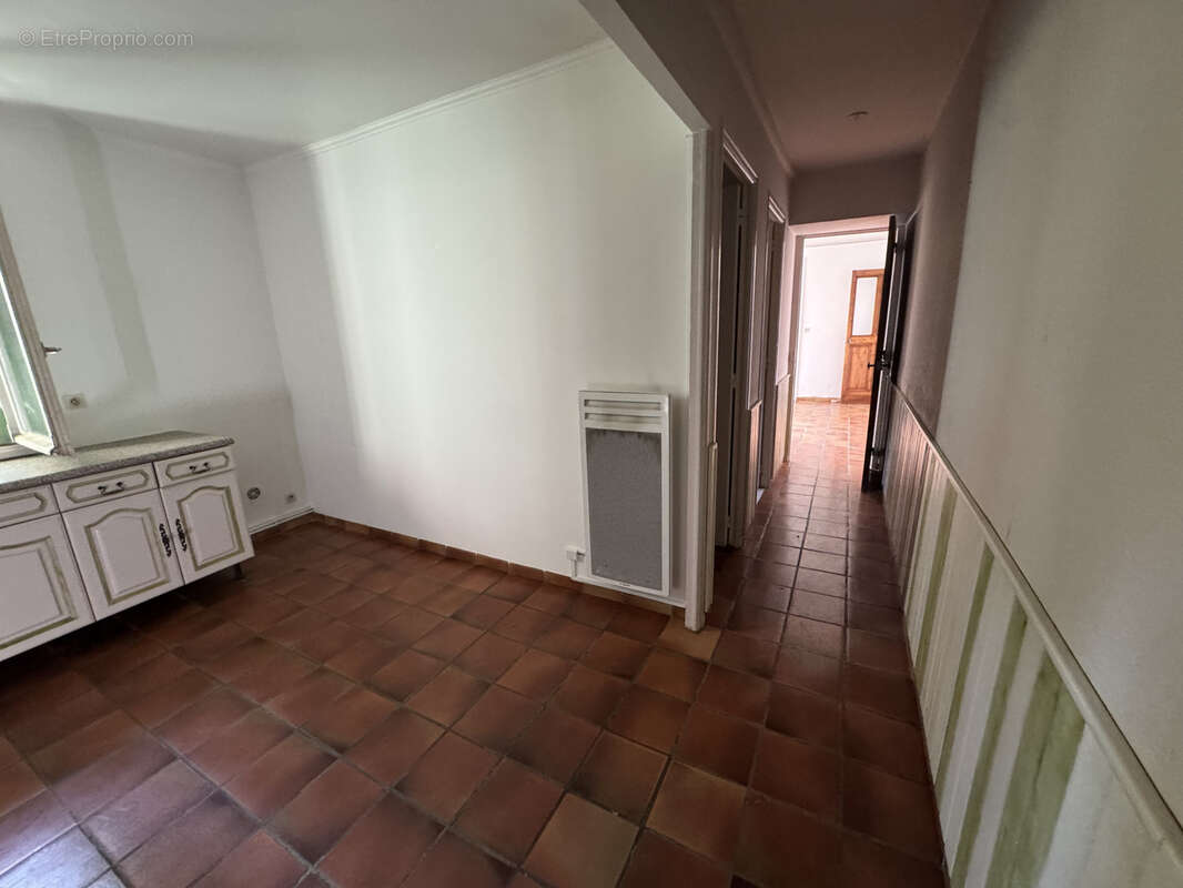 Maison à PERNES-LES-FONTAINES