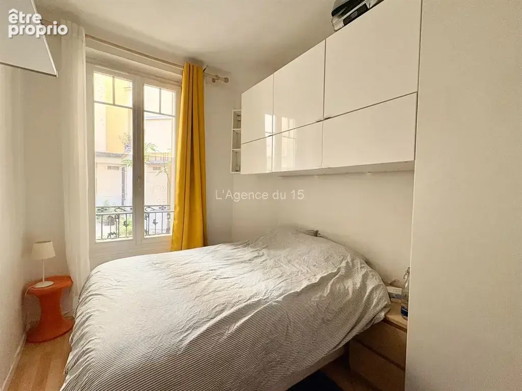 Metro commerce ou emile zola / ravissant 2 pieces / en rdc / ideal investisseur / - photo 6
