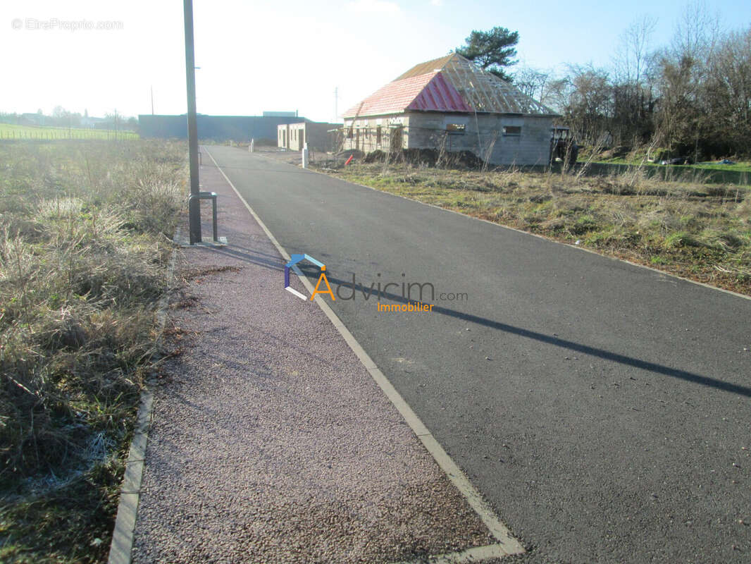Terrain à FOUGEROLLES