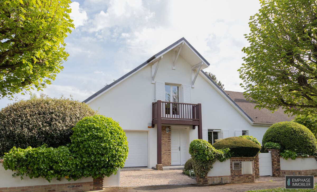 Maison à VILLENNES-SUR-SEINE