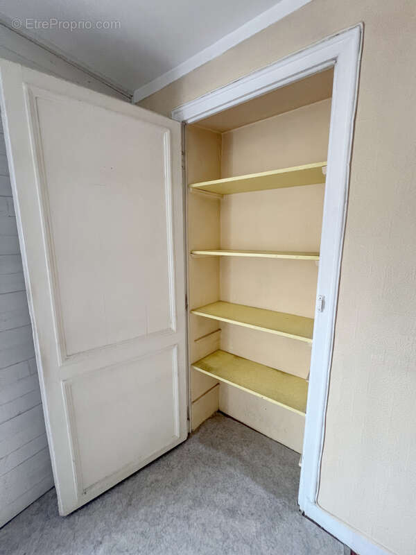 Appartement à SAINT-MAUR-DES-FOSSES