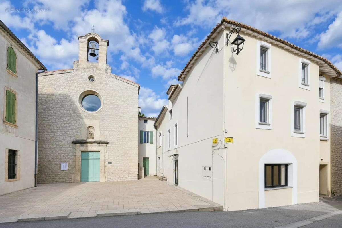 Maison à CLARENSAC