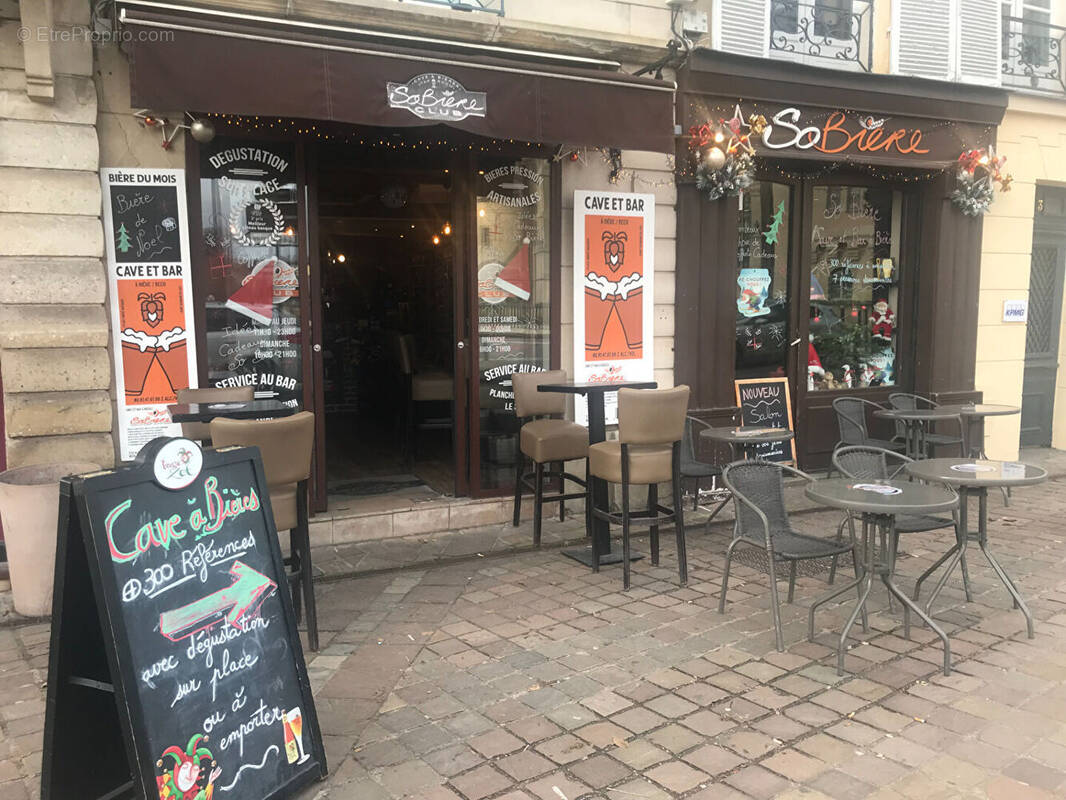 Commerce à SAINT-GERMAIN-EN-LAYE