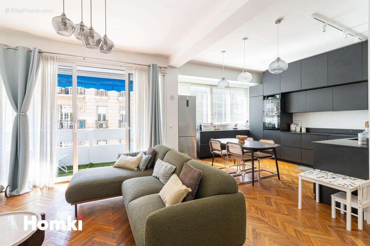 Appartement à MARSEILLE-8E