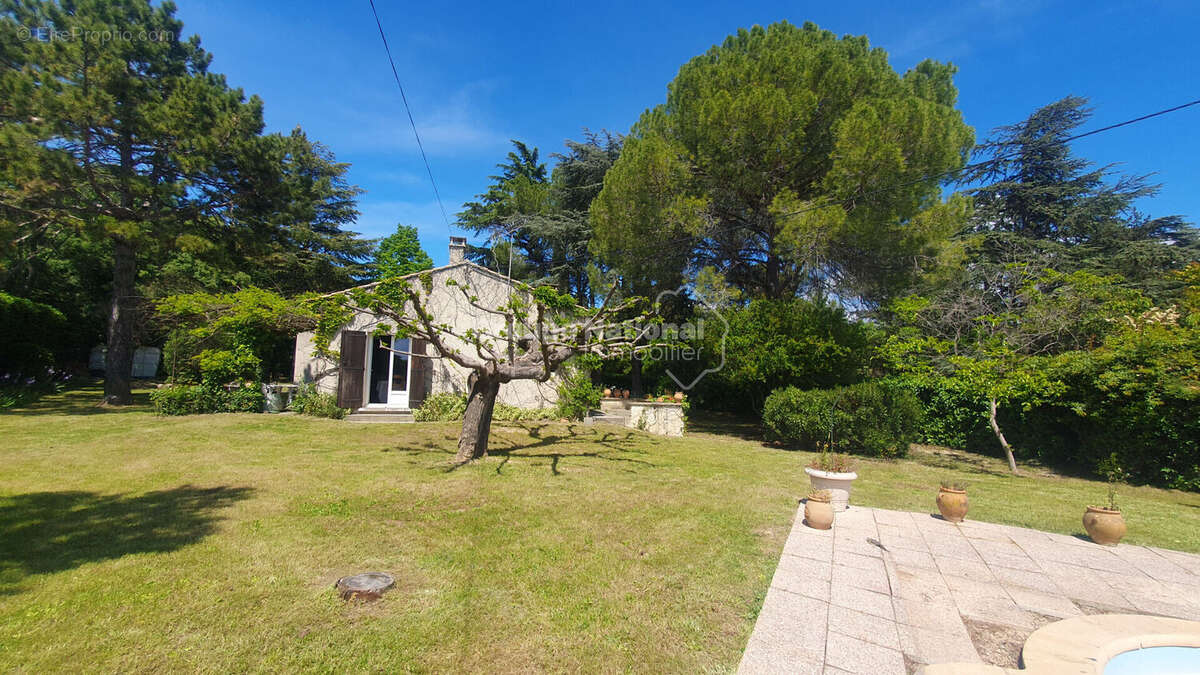 LEDENON Maison familiale, piscine, garage - photo 4