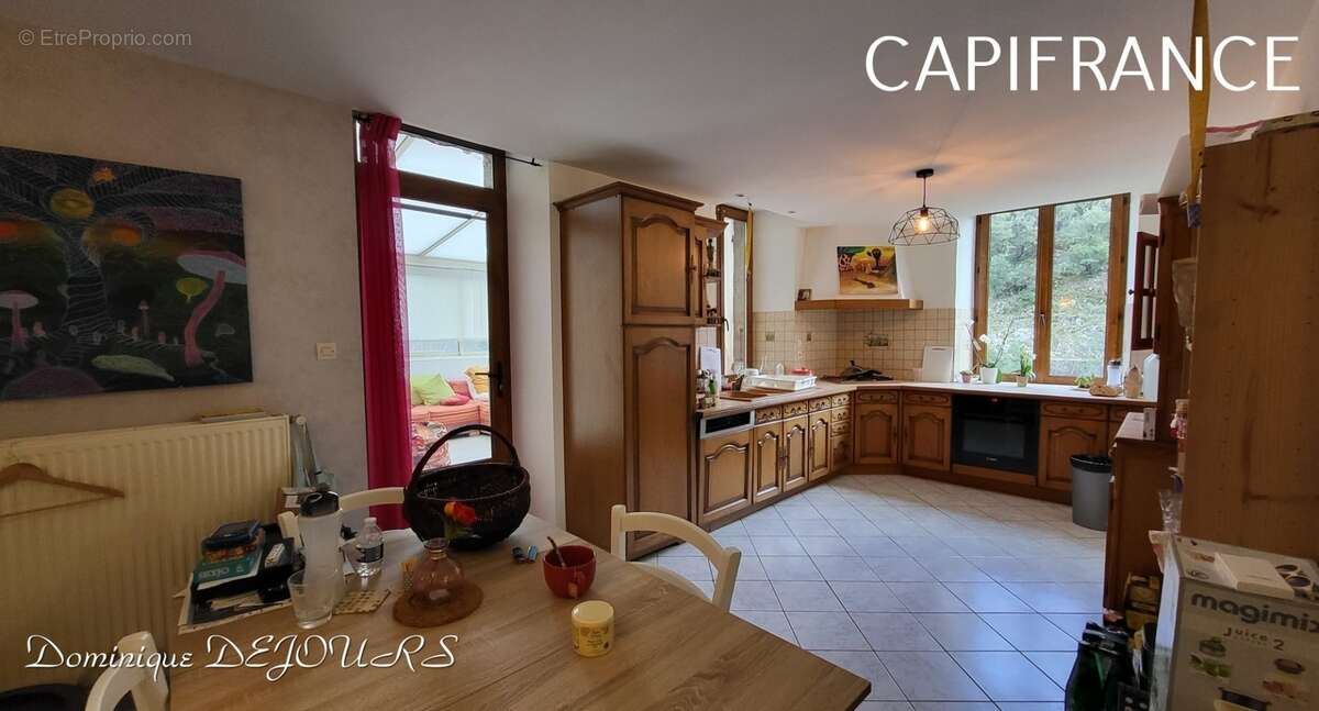 GRANDE MAISON avec piscine Idéal pour 2 familles souhaitant partager des espaces extérieurs communs ou projet de location - photo 13