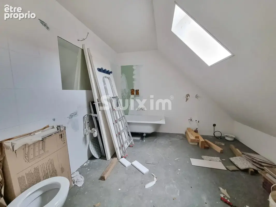 Bel ensemble : maison 4 chambres + cour et jardin + dépendances - photo 18