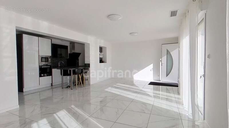 Maison à CASTELJALOUX