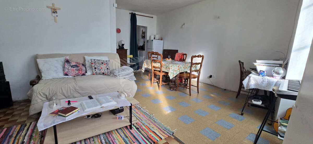 Maison à SAINT-AMAND-EN-PUISAYE