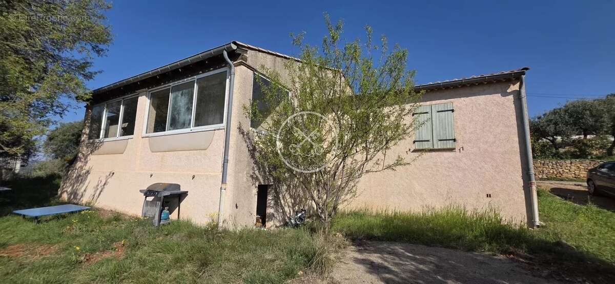 Maison à DRAGUIGNAN