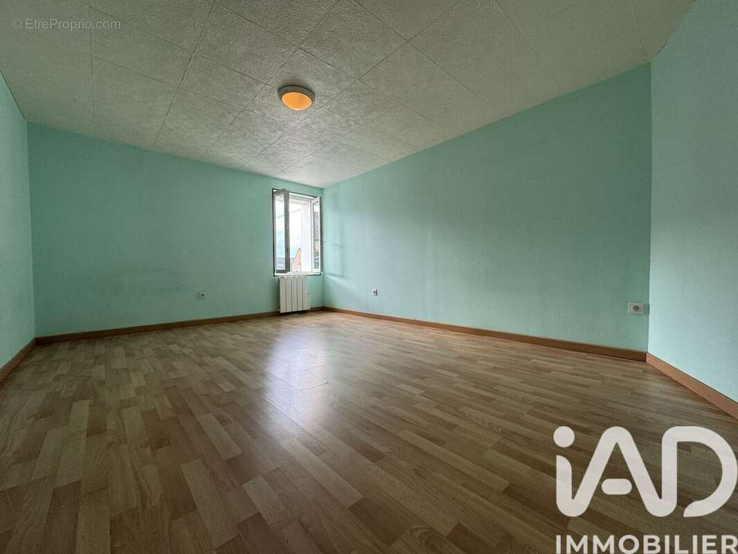 Maison 71 m² à Trizay-Les-Bonneval  - photo 3