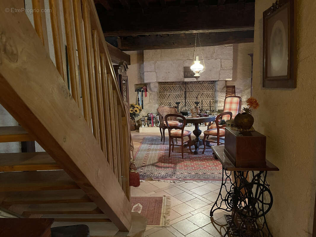 Maison à SAINT-JEAN-D'ATAUX