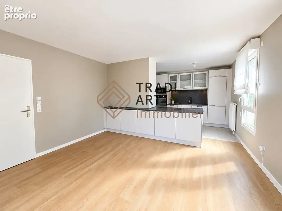 Appartement 4 pièces à vendre - ste genevieve des bois - photo 1