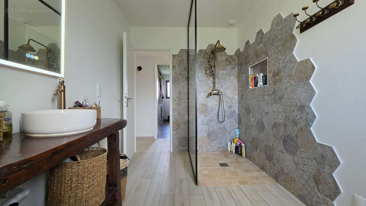 Maison contemporaine  de 2023 Le Pizou 5 pièce(s) 105 m2 - photo 5